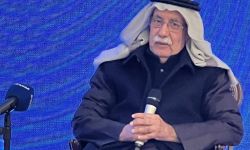 المفكر السعودي عبد الله الغذامي : "خلافي مع أدونيس ثقافي، ولا أحمل ضغينة له"